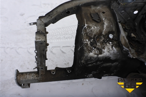 Лонжерон передний правый для Volkswagen Touareg c 2002-2010г (Туарег)