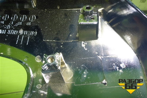 Накладка переднего бампера левая (верхняя после 2015г) (6407A145) для Mitsubishi Outlander с 2012-2024г (Аутлендер)