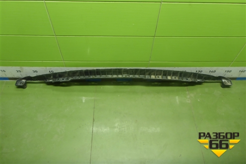 Кронштейн заднего бампера центральный (7L6807863B) для Volkswagen Touareg c 2002-2010г (Туарег)