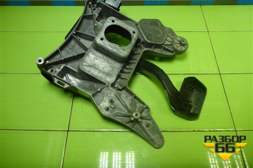 Педаль тормоза (7L0723031F) для Volkswagen Touareg c 2002-2010г (Туарег)