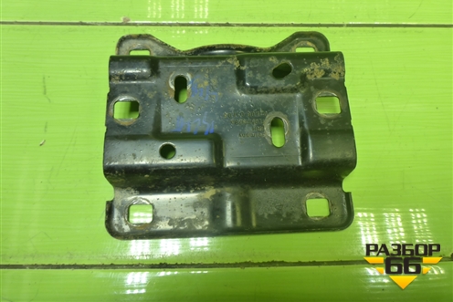 Кронштейн (подвесного подшипника) (7L0521378A) для Volkswagen Touareg c 2002-2010г (Туарег)