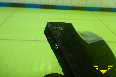 Накладка переднего крыла левого (7L6854959A) для Volkswagen Touareg c 2002-2010г (Туарег)