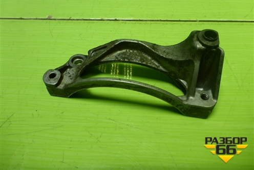 Кронштейн компрессора кондиционера (2.5л BAC)  (070260885A) для Volkswagen Touareg c 2002-2010г (Туарег)