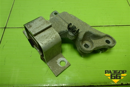 Опора двигателя правая для Nissan Terrano с 2014г (Терано)