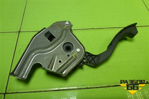 Педаль газа электронная (180022703R) для Nissan Terrano с 2014г (Терано)