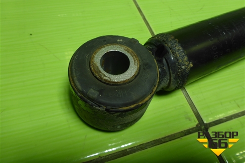 Амортизатор задний (562105043R) для Nissan Terrano с 2014г (Терано)