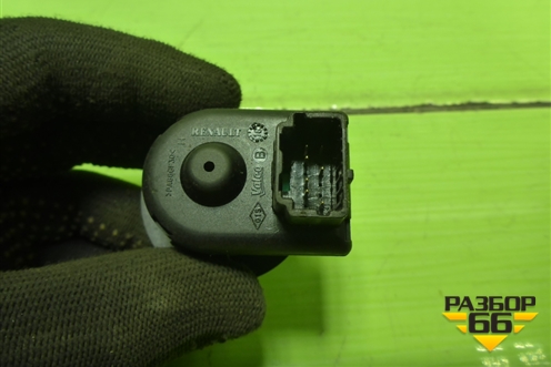 Переключатель регулировки зеркал (255706203R) для Nissan Terrano с 2014г (Терано)