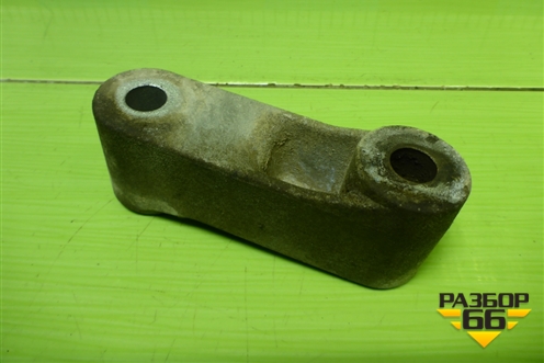 Кронштейн опоры КПП для Nissan Terrano с 2014г (Терано)