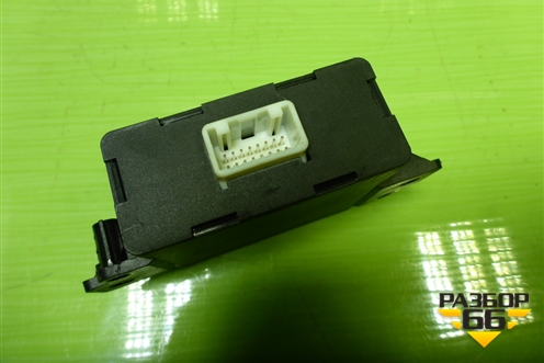 Блок управления парктроником (259909136R) для Nissan Terrano с 2014г (Терано)