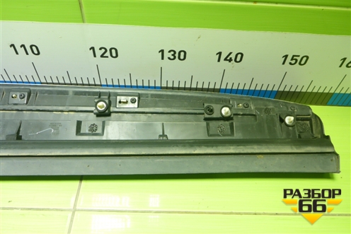 Накладка двери передней левой (8889688739) для Geely Monjaro с 2021г (Монджаро)