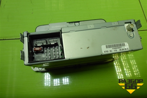 Магнитола (5CU035181A) для Volkswagen Polo (седан) с 2010г (Поло)