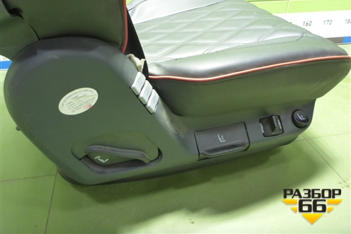 Сиденье правое для Sitrak C7H (С7Н)