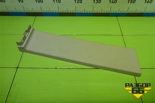 Обшивка в кабину левая (AZ16D561000019) для Sitrak C7H (С7Н)