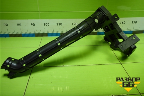 Кронштейн  (торпедо) (812W624305007) для Sitrak C7H (С7Н)