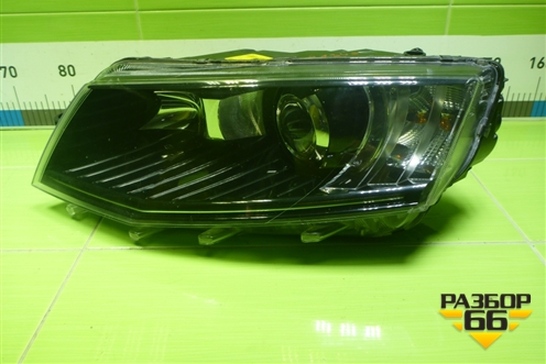 Фара левая (до 2017г ксенон с блоком и лампой AFS) (5E1941015B) для Skoda Octavia (A7) с 2013г (Октавия)