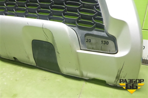 Решетка в передний бампер центральная (после 2015г) (622542036R) для Renault Duster I с 2010-2021г (Дастер)