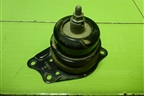 Опора двигателя правая (6Q0199262AT) для Volkswagen Polo (седан) с 2010г (Поло)