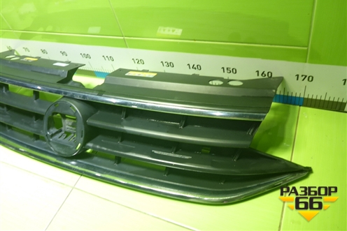 Решетка радиатора (после 2020г) (5NA853653M) для Volkswagen Tiguan с 2016г (Тигуан)