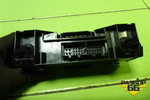 Модуль управления отопителем (6RF820045C) для Volkswagen Polo (седан) с 2010г (Поло)