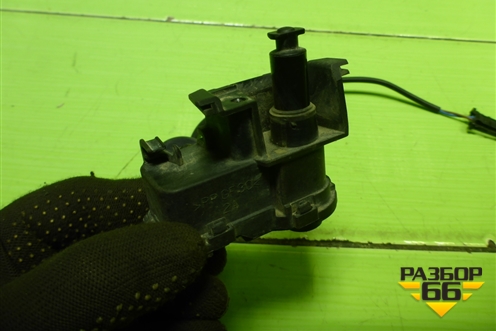 Активатор лючка бензобака (5C6810773K) для Volkswagen Polo (седан) с 2010г (Поло)