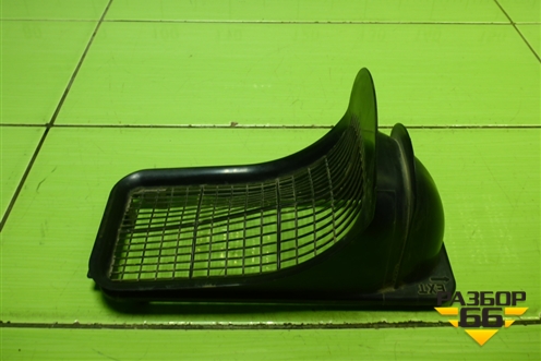 Воздухозаборник отопителя (6RO815479A) для Volkswagen Touareg c 2002-2010г (Туарег)