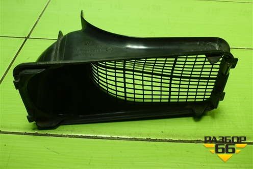 Воздухозаборник отопителя (6RO815479A) для Volkswagen Touareg c 2002-2010г (Туарег)