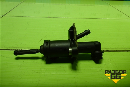 Цилиндр сцепления главный (6R0721388G) для Volkswagen Polo (седан) с 2010г (Поло)