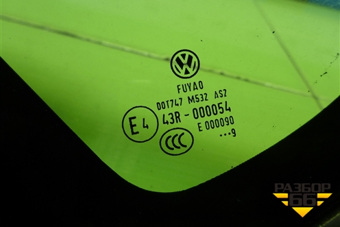 Стекло глухое левое для Volkswagen Polo (седан) с 2010г (Поло)