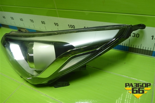 Фара левая (после 2014г галоген) (921014L700) для Hyundai Solaris с 2010-2016г (Солярис)