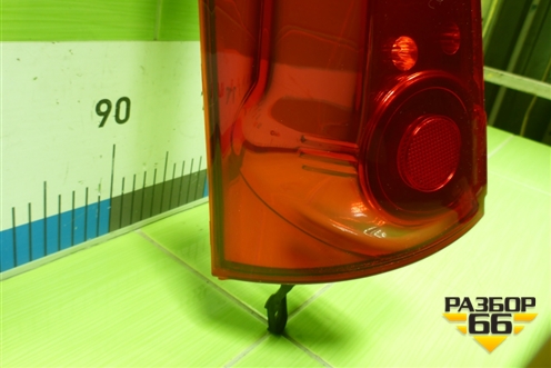 Фонарь задний левый (верхний) (8200414582) для VAZ Largus/Ларгус с 2012-2024г