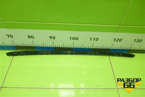 Молдинг лобового стекла правый (75535611R) для Toyota Land Cruiser Prado(150) с 2009г (Ленд Крузер Прадо)