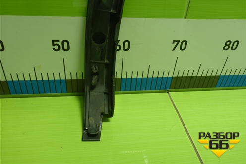 Накладка переднего крыла правого (80A853718J) для Audi Q5 с 2017г (Ку 5)