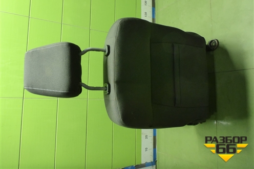 Сиденья комплект (AIR BAG подогрев, хетчбэк) для Ford Focus 3 с 2011г (Фокус)