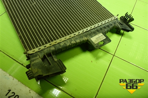 Радиатор охлаждения (BV618005AD) для Ford Focus 3 с 2011г (Фокус)