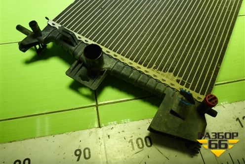 Радиатор охлаждения (BV618005AD) для Ford Focus 3 с 2011г (Фокус)