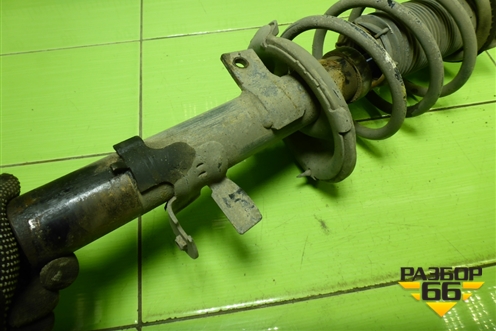 Амортизатор передний левый для Ford Focus 3 с 2011г (Фокус)