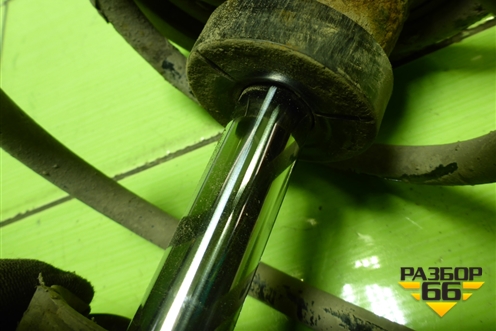 Амортизатор передний правый для Ford Focus 3 с 2011г (Фокус)