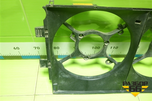 Диффузор вентилятора (1355A140) для Mitsubishi Outlander XL с 2006-2012г (Аутлендер ХЛ)