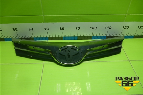 Решетка радиатора (5311102A80) для Toyota Corolla (E18) с 2012-2019г (Королла 180)