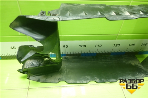 Дефлектор радиатора (после 2022г) (8450041501) для VAZ Vesta/Веста с 2015г