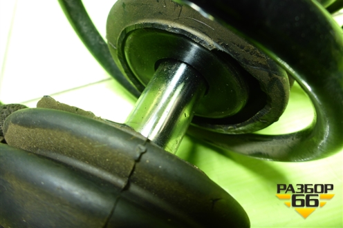 Амортизатор передний (543024254R) для Dacia Sandero с 2020-2022г (Сандеро)