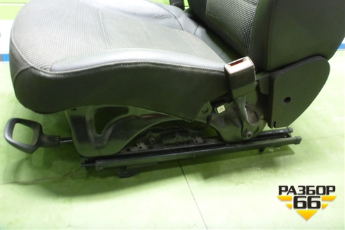 Сиденья комплект (AIR BAG, подогрев) для Opel Insignia с 2008-2017г (Инсигниа)