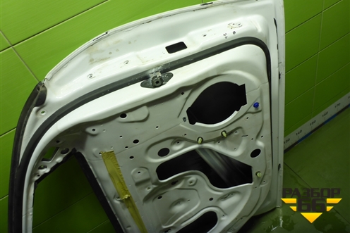 Дверь передняя левая для Opel Insignia с 2008-2017г (Инсигниа)