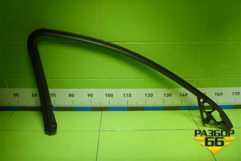 Накладка двери передней левой (на рамку) (013256885) для Opel Insignia с 2008-2017г (Инсигниа)