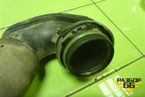 Патрубок интеркулера резиновый для Opel Insignia с 2008-2017г (Инсигниа)