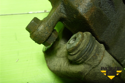 Суппорт передний левый для Opel Insignia с 2008-2017г (Инсигниа)