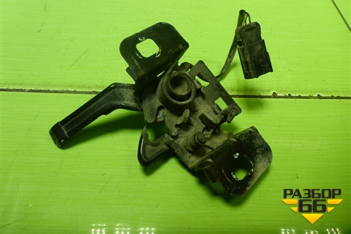 Замок капота для Opel Insignia с 2008-2017г (Инсигниа)