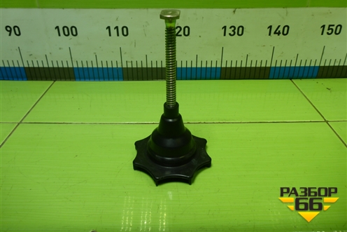 Болт крепления запасного колеса (1315006) для Opel Insignia с 2008-2017г (Инсигниа)