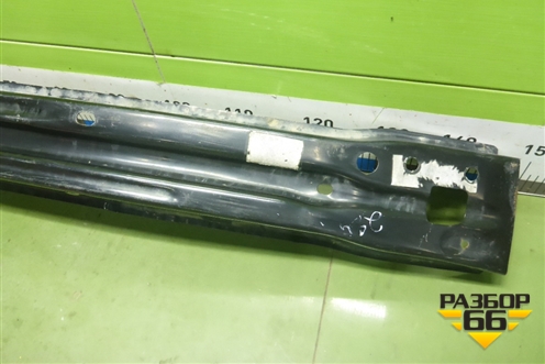 Усилитель переднего бампера для Toyota Camry V70 с 2017г (Камри)