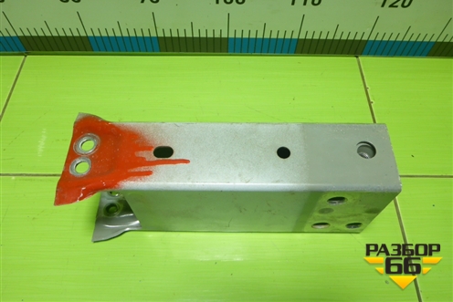 Кронштейн усилителя переднего бампера для Land Rover Range Rover Velar с 2017г (Велар)